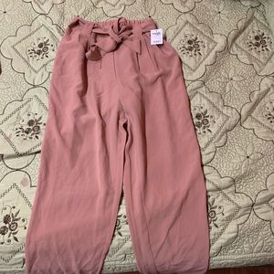 Pink leg pants